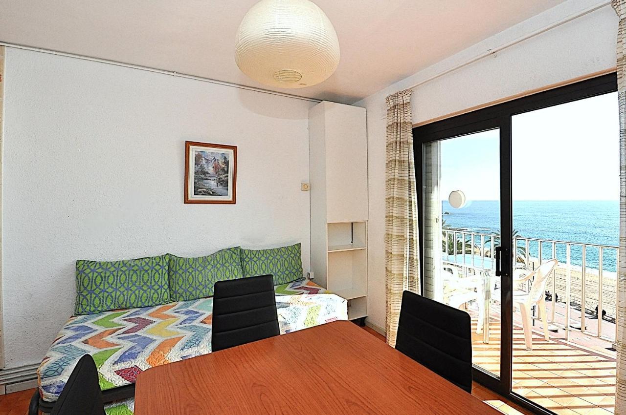 Apartamentos Zodiac Lloret de Mar Luaran gambar
