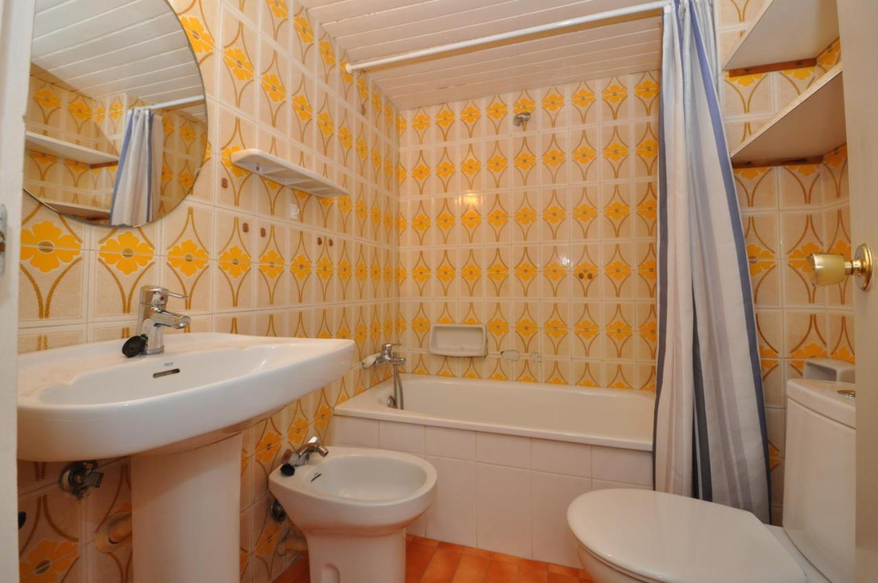 Apartamentos Zodiac Lloret de Mar Luaran gambar
