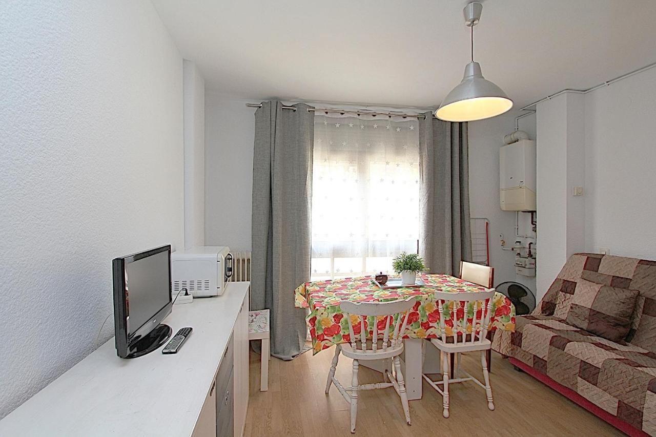 Apartamentos Zodiac Lloret de Mar Luaran gambar