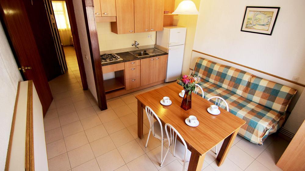 Apartamentos Zodiac Lloret de Mar Luaran gambar