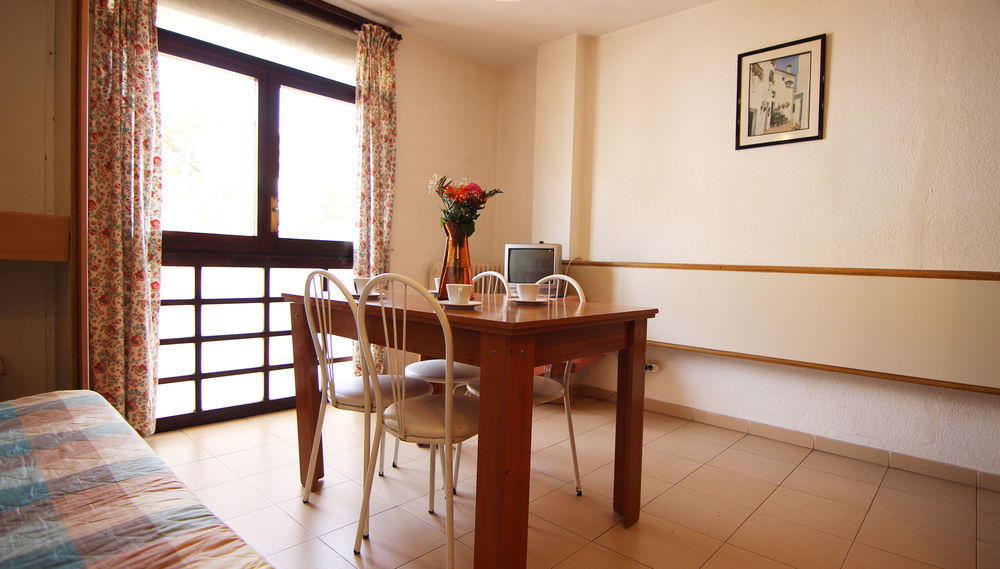 Apartamentos Zodiac Lloret de Mar Luaran gambar