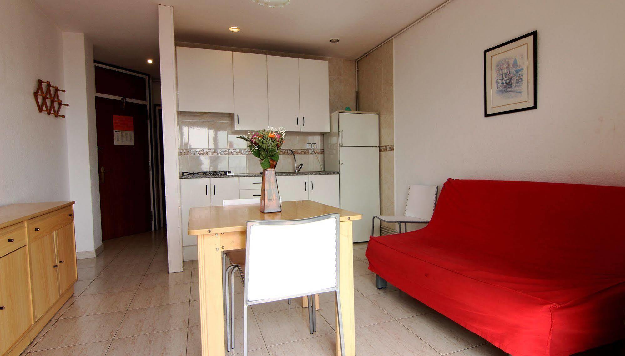 Apartamentos Zodiac Lloret de Mar Luaran gambar