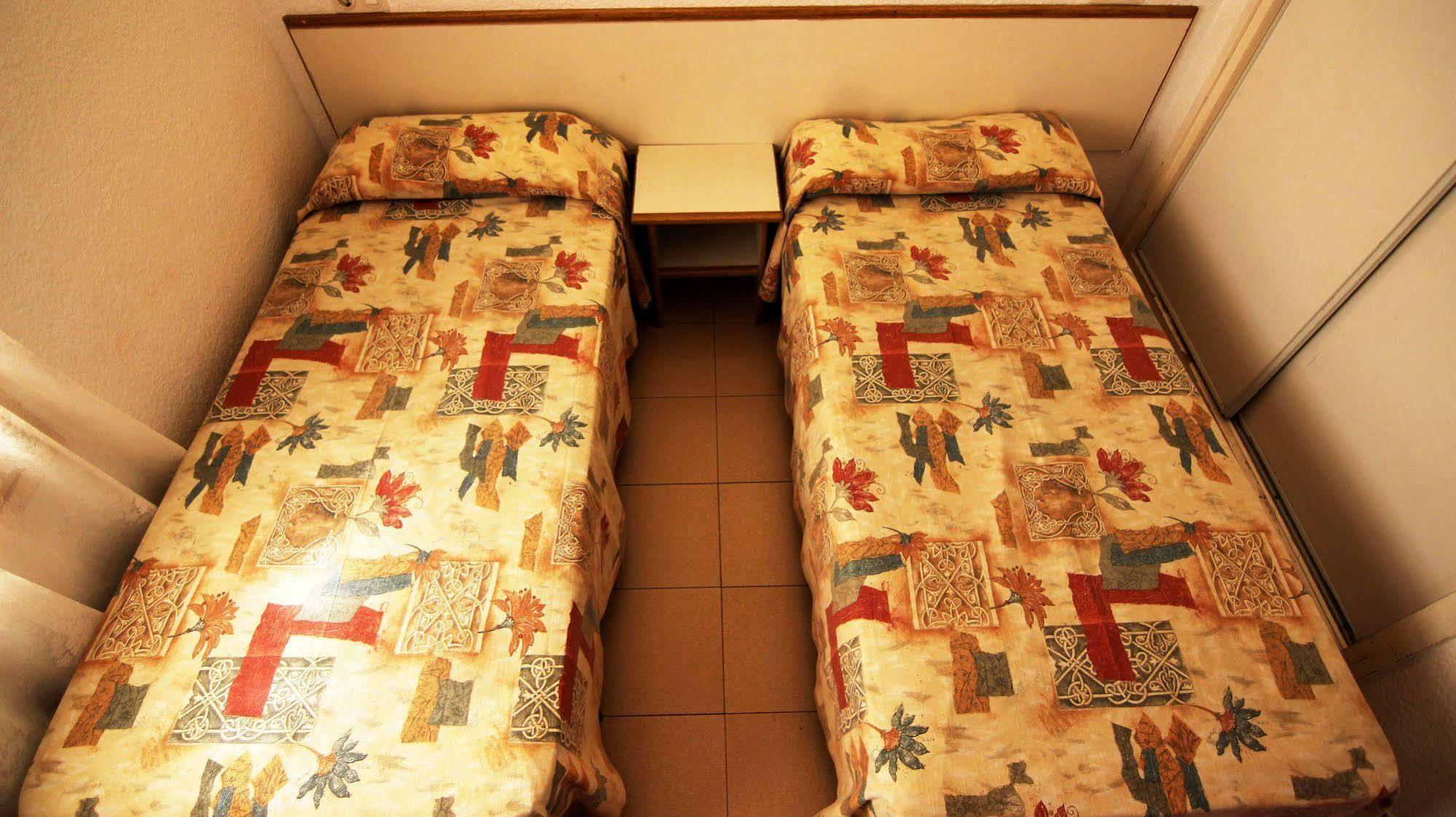 Apartamentos Zodiac Lloret de Mar Luaran gambar